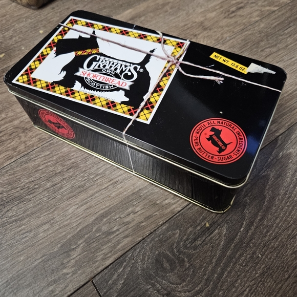 Maggie Graham's Own Shortbread tin made in england - Picture 2 of 2